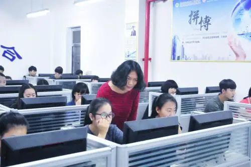 技校电子商务专业怎么样