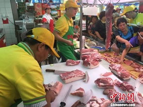 北大设滑梯外卖桌引争议，被指像猪食槽，校园文明谁来守护？